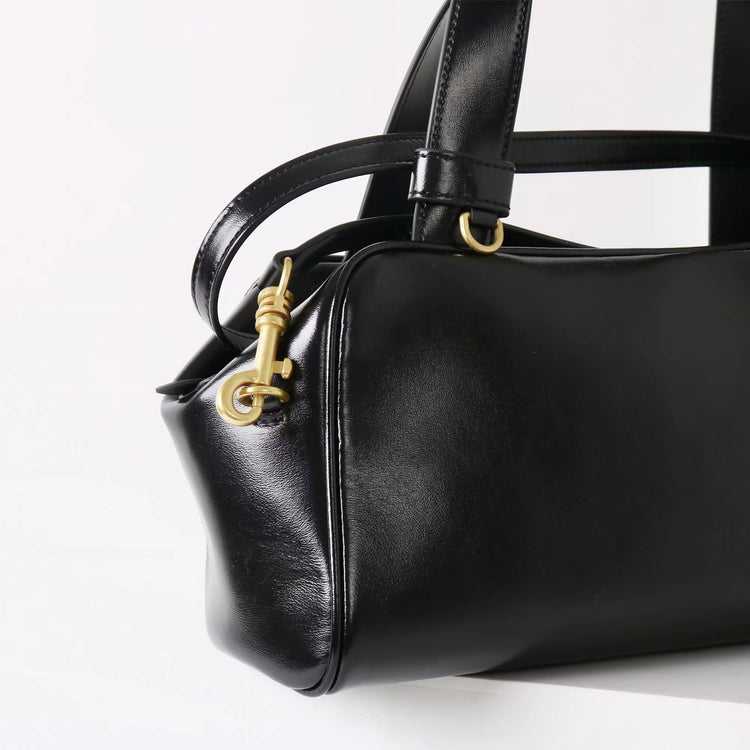 質感真皮|2025新款時尚牛皮手柄保齡球波士頓手提包小眾設計休閒百搭斜背包「8566」25.09-2