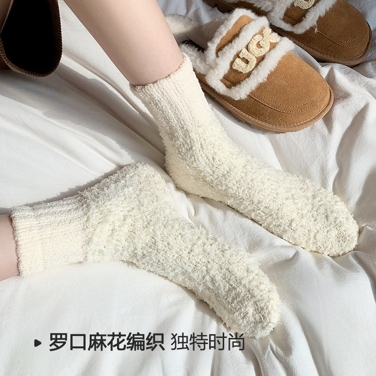 女襪|白色襪子女秋冬親膚舒適加絨保暖中筒襪加厚蓄熱居家產後月子襪「AD2419」24.11-2