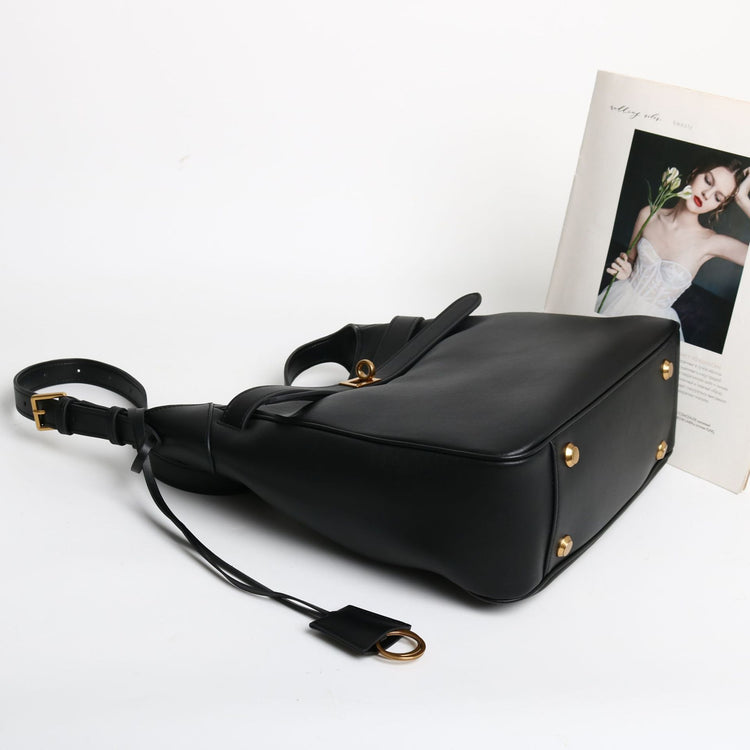 質感真皮|2024新款牛皮鎖扣托特包復古真皮水桶包大容量通勤單肩斜背包「5138#」24.08-1