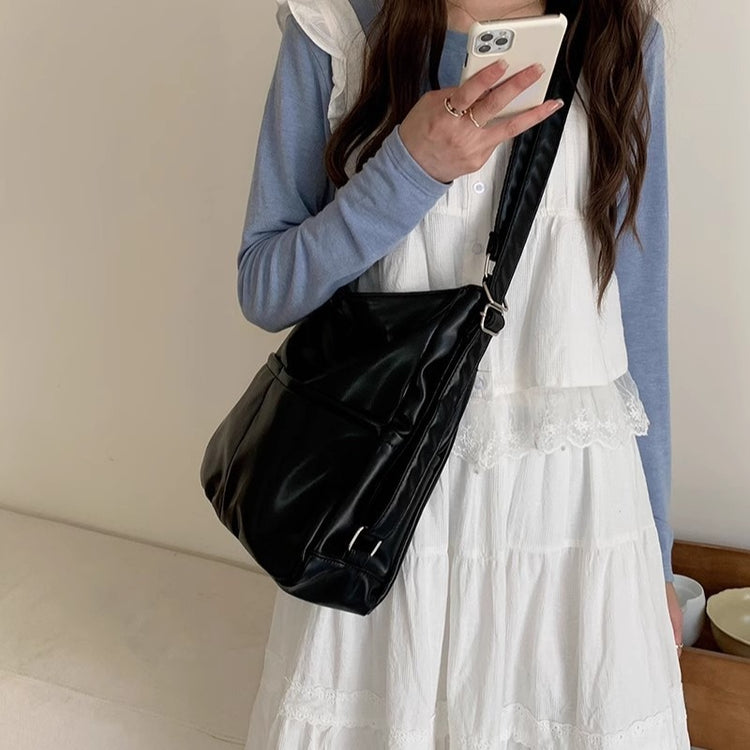 日韓流行|2024春季新款軟皮包女大容量三用通勤托特包多功能背包斜跨書包「9354#」24.04-5