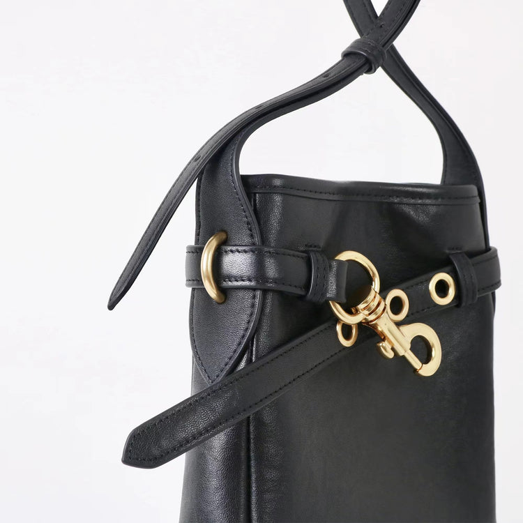 質感真皮|2025新款迷你鎖扣頭層牛皮手機包一字帶小方包高品質百搭單肩斜包「6601」25.09-5