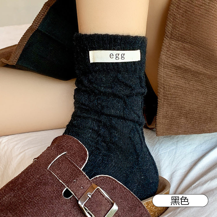 女襪|潮流布標襪子女秋冬季蓄熱保暖加厚羊毛襪彈力親膚舒適居家睡眠襪「NS24112」24.12-2
