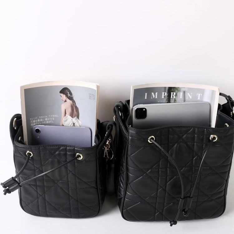 質感真皮|2025新款羊皮菱格抽繩水桶包大容量腋下包百搭質感單肩斜挎手提包「X8303 D8305」25.08-2