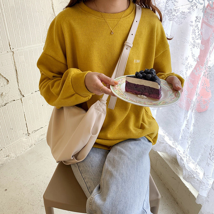 日韓流行|高級質感軟皮包包女2024新款潮時尚百搭斜挎包小眾女士單肩餃子包「9310#」24.03-2