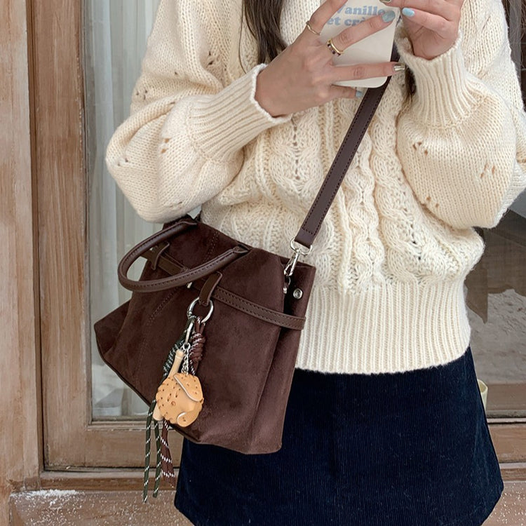 日韓流行|復古磨砂麂皮絨面手提托特包女2024新款秋冬大容量通勤單肩斜挎包「9507#」24.12-2