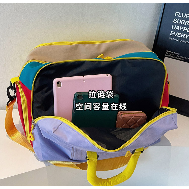 致青春|彩色行李袋旅行包運動收納街頭新款包多用途大容量輕便健身包「808-139」25.11-3