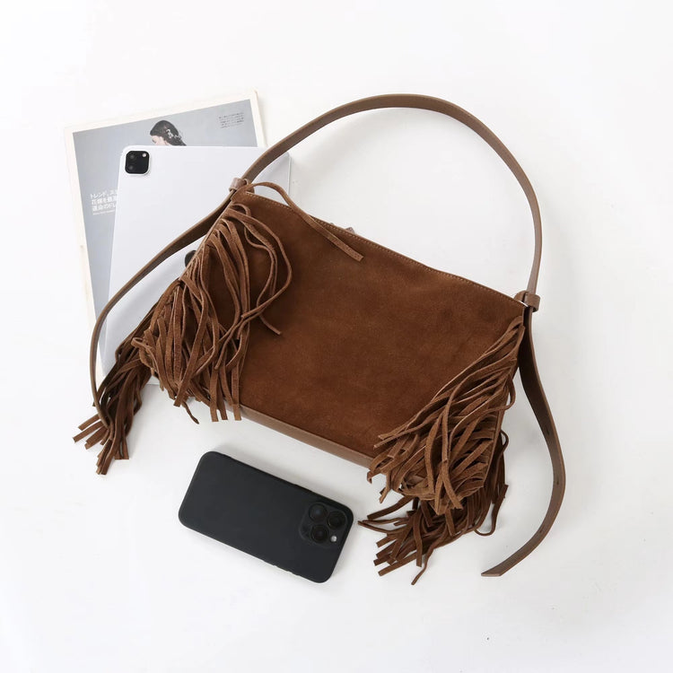 質感真皮|2025全新流蘇磨砂真皮斜背包度假風大容量百搭休閒托特包輕奢「7053」25.09-2