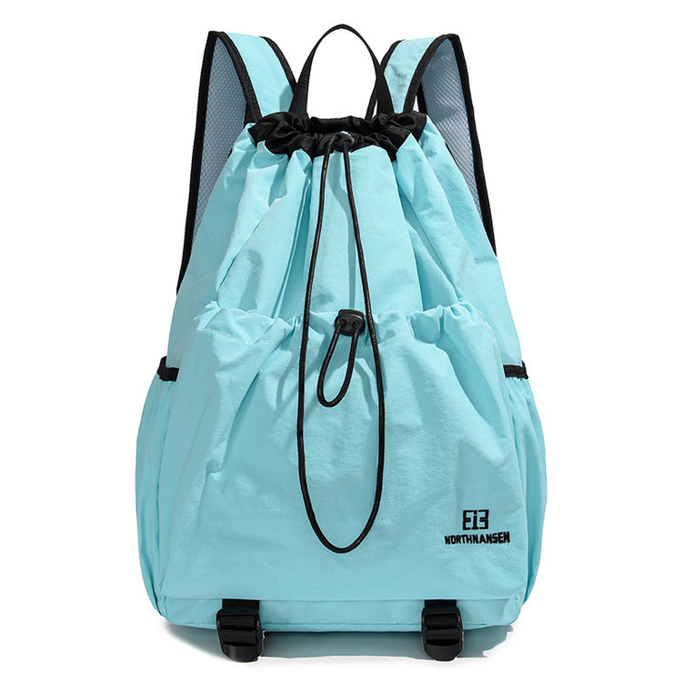 致青春|戶外露營休閒雙肩包輕便運動健身男女背包抽繩設計旅遊登山包「1121-129」25.02-2