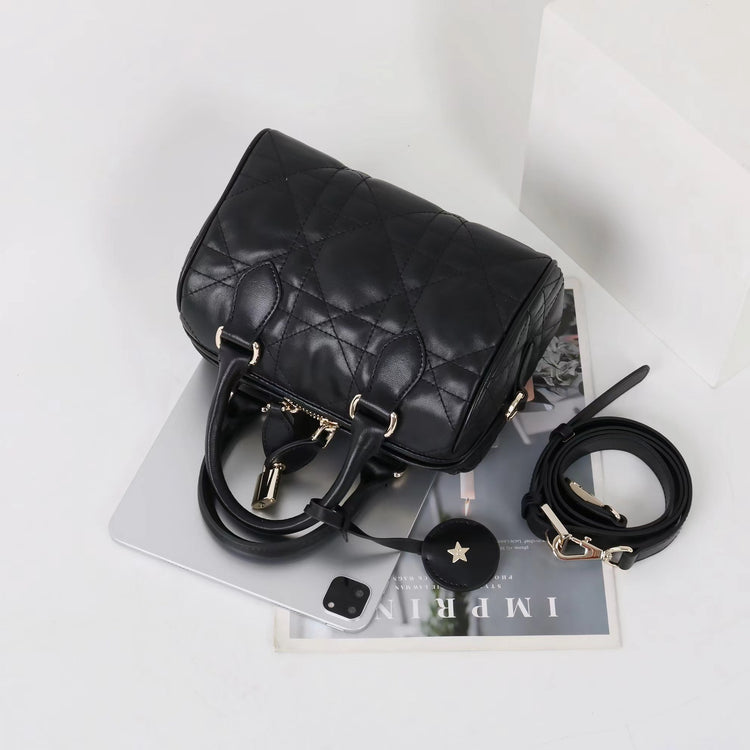 質感真皮|2025新款高級感羊皮時尚百搭枕頭包波士頓保齡球包手提斜挎女包包「8152」25.05-1