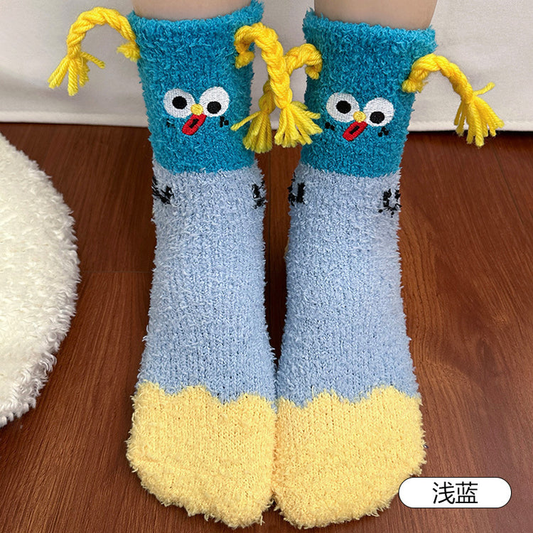 女襪|珊瑚絨襪子女秋冬季搞怪卡通可愛中筒襪加絨加厚蓄熱保暖睡眠襪「D25865」25.11-4