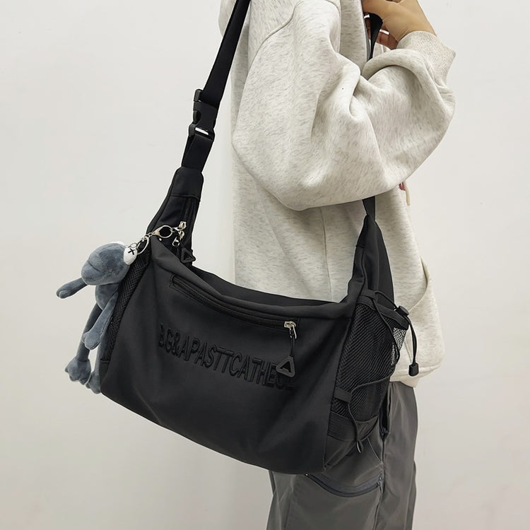 致青春|簡約百搭肩包潮酷少女學生斜背包輕便外出休閒旅行大容量斜背包「229-122」24.12-5