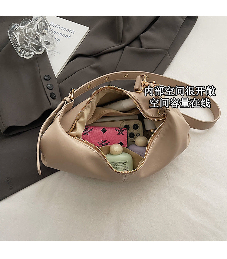 日韓流行|軟皮大容量餃子包女2025新款斜挎大包韓版百搭通勤單肩包「9614#」25.06-2