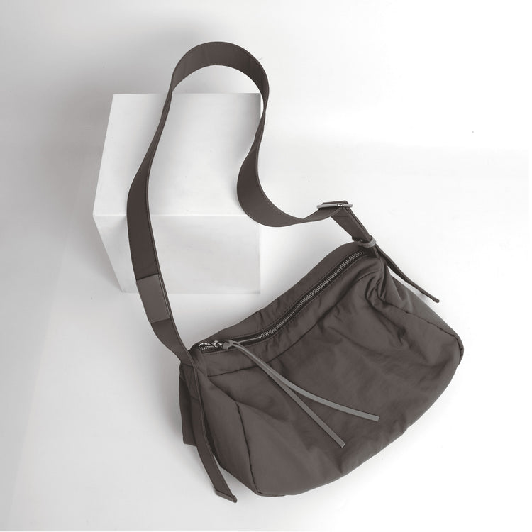 質感真皮|韓版輕便手抓紋防水布休閒大容量單肩包男女運動健身斜挎托特包「3201」24.06-2