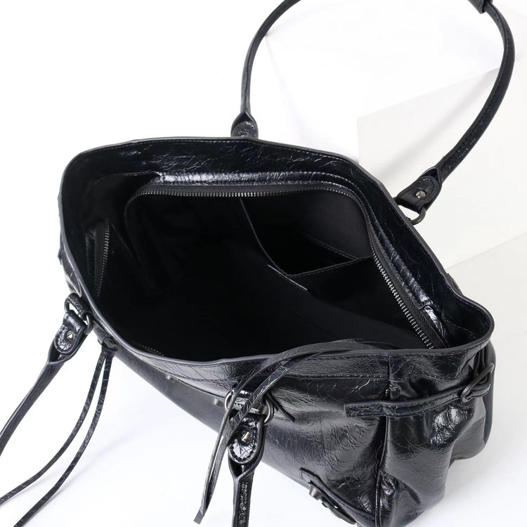 質感真皮|2025新款頭層油臘皮橫款機車包復古鉚釘休閒通勤單肩腋下托特包女「1186-O」25.10-1