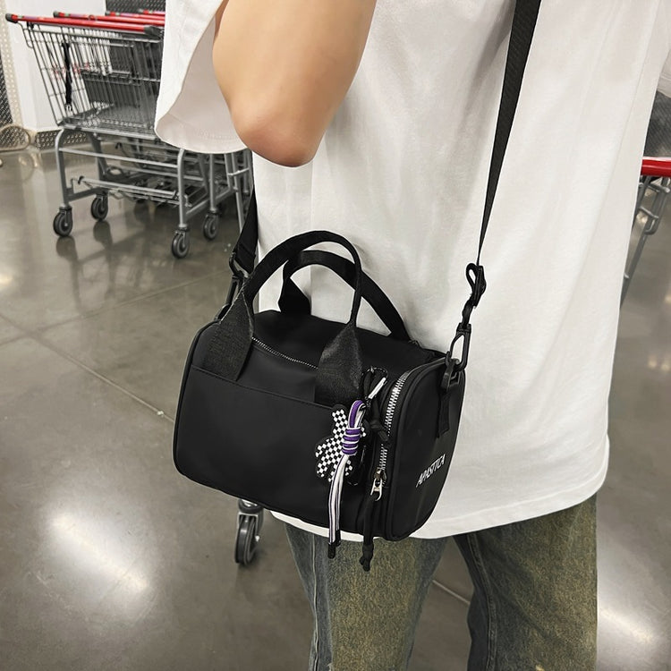 致青春|包包女包時尚牛津布小方包情侶休閒港風大容量單肩斜挎包「151-119」24.04-5