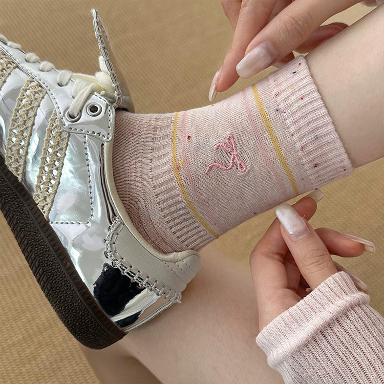 女襪|刺繡蝴蝶結襪子女棉質軟糯親膚舒適中筒襪點子紗春夏季薄款堆堆襪「W0122」25.03-3