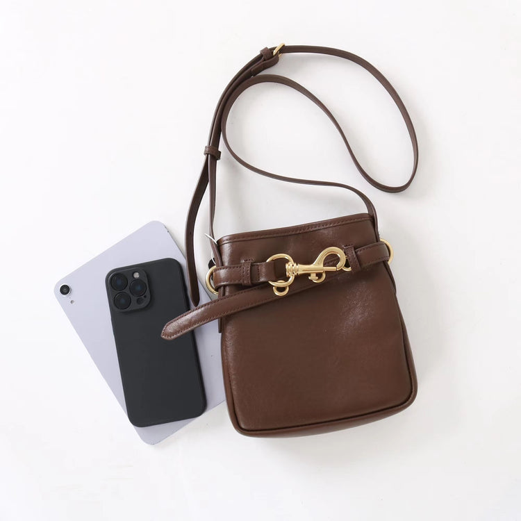 質感真皮|2025新款迷你鎖扣頭層牛皮手機包一字帶小方包高品質百搭單肩斜包「6601」25.09-5