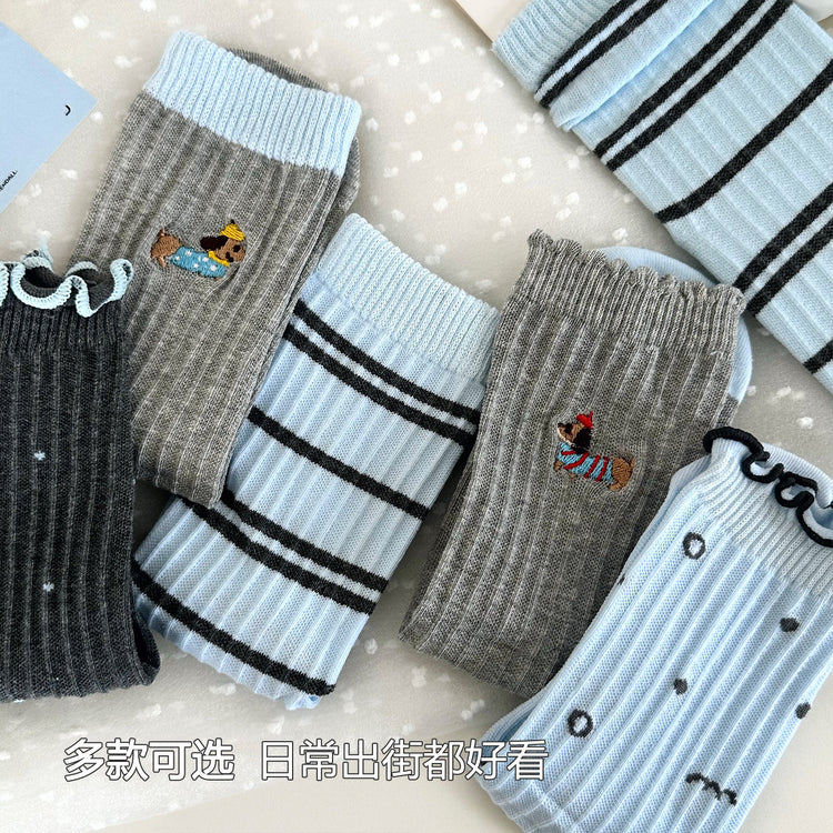 女襪|襪子女士卡通刺繡ins潮流中筒襪吸汗透氣彈力無骨棉質堆堆襪「ZX25506」25.09-5