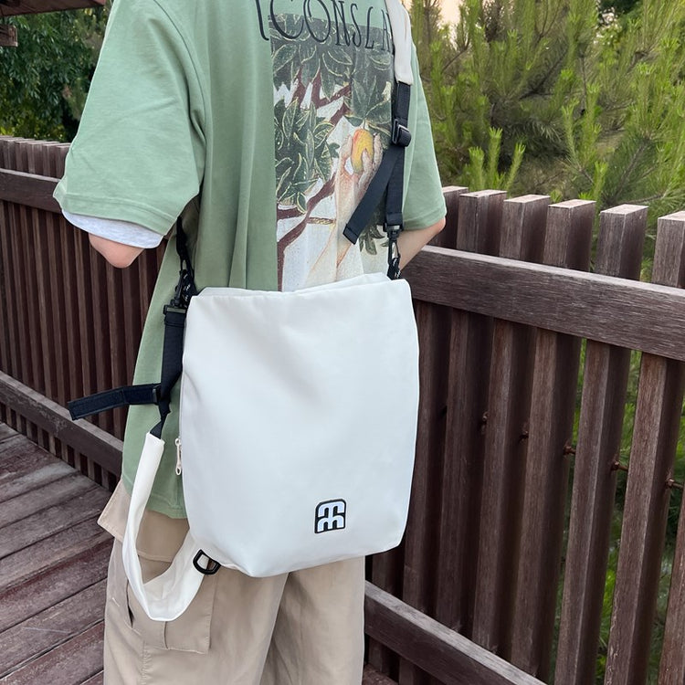 致青春|多功能斜跨包新款簡約日系工裝郵差包戶外休閒輕便雙肩背包「2607-120」25.12-1