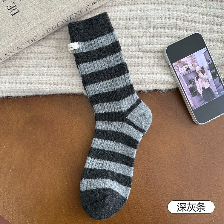 女襪|襪子女冬季加厚保暖蓄熱鎖溫羊毛襪韓系ins布標彈力中筒襪「AM25119」25.11-3