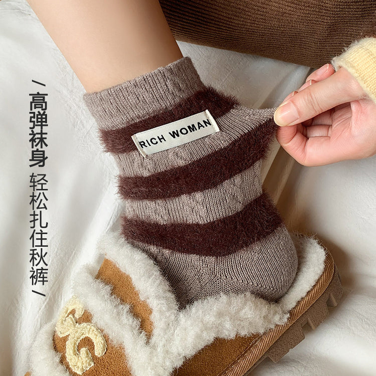 女襪|美拉德條紋羊毛襪秋冬加絨加厚保暖中筒襪時尚布標ins潮流睡眠襪「MK4225」24.11-1