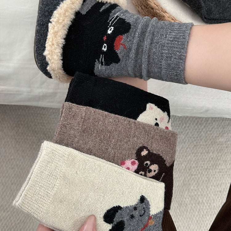 女襪|後跟卡通圖案襪子女冬季加厚保暖羊毛襪日系學院風彈力舒適中筒襪「GO2585」25.11-4