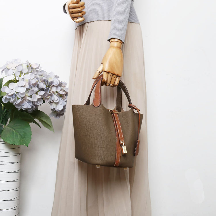 質感真皮|togo頭層牛皮拼接菜籃2024年新款時尚軟牛皮水桶包手提手拎包「226#」24.10-3