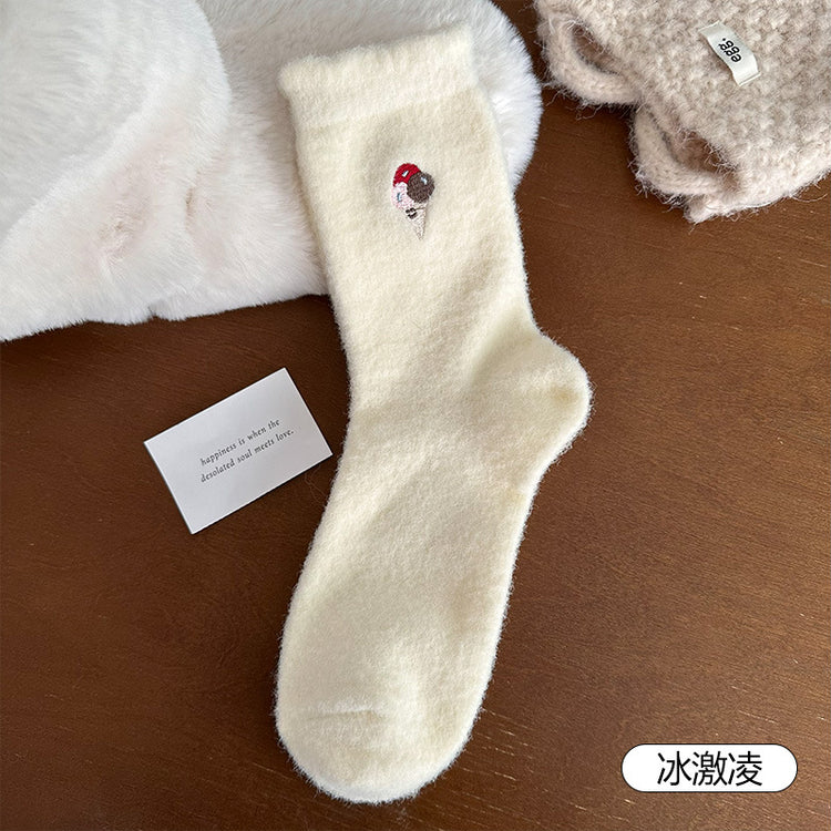 女襪|白色澳絨襪子女秋冬季加絨加厚保暖中筒襪可愛卡通刺繡諸暨襪子「H5785」25.11-3