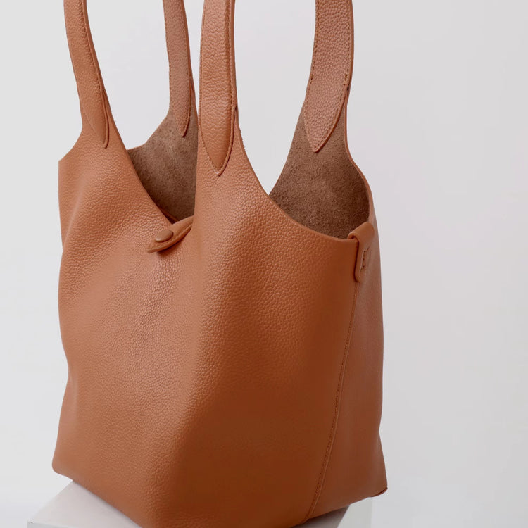 質感真皮|新款頭層牛皮水桶包菜籃手提女真皮高級感托特包荔枝紋包包「9017」25.03-2