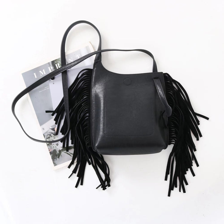 質感真皮|2025全新流蘇軟牛皮斜背包度假風百搭休閒信封包潮流輕奢單肩斜挎包「7058」25.09-4