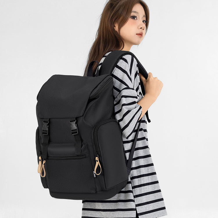 致青春|雙肩包男簡約休閒出行潮流通勤背包大容量運動戶外登山包「9760-133」25.08-4