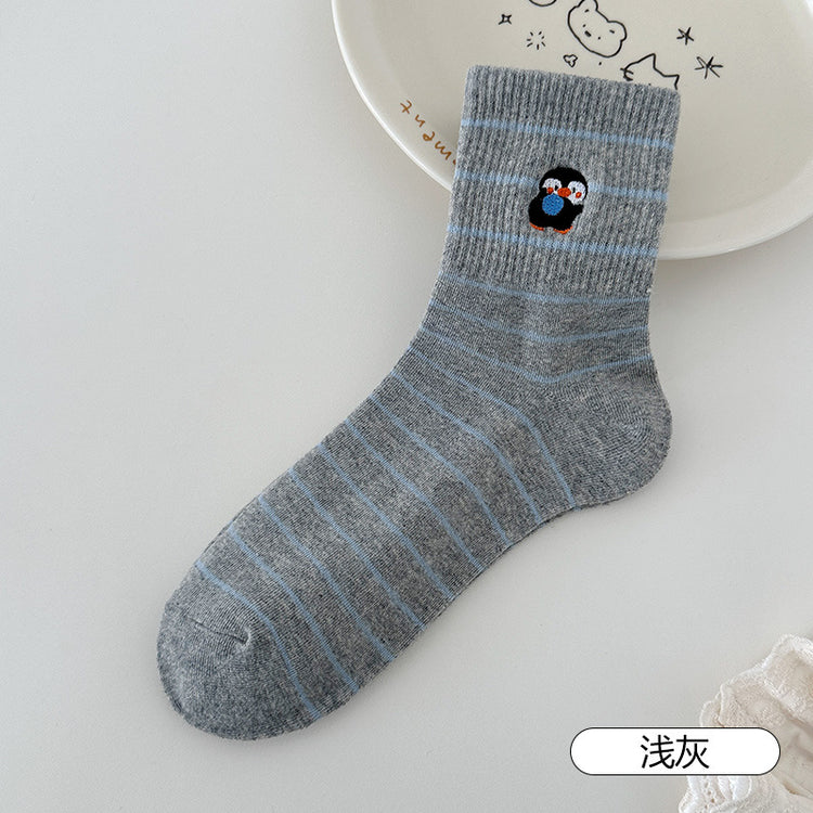 女襪|灰色襪子女夏季條紋卡通刺繡彈力中筒襪棉質親膚吸汗透氣堆堆襪「MI1088」25.04-3