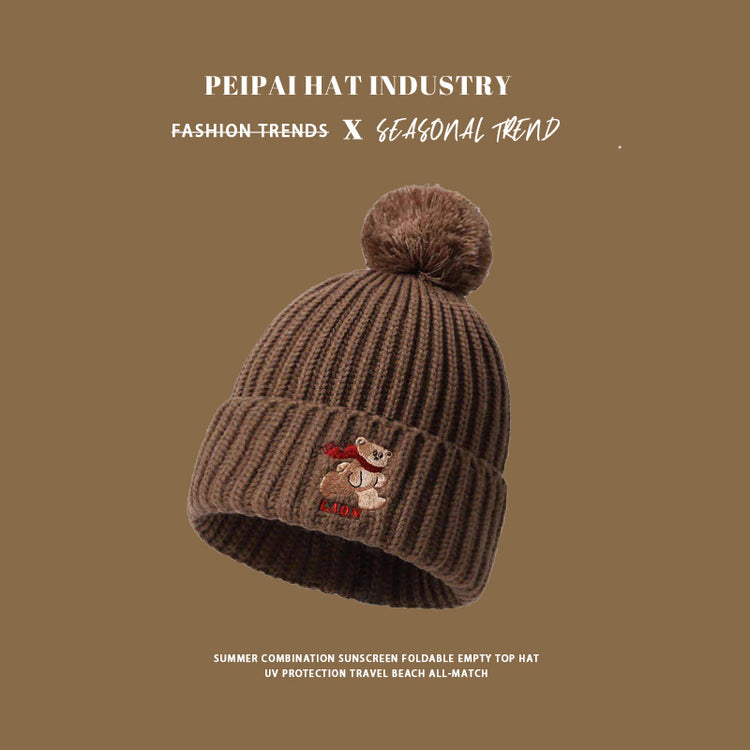 流行帽子|秋冬保暖帽子小眾設計小熊刺繡毛線帽美拉德風時尚情侶護耳針織帽「C4729」24.12-3