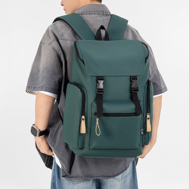 致青春|雙肩包男簡約休閒出行潮流通勤背包大容量運動戶外登山包「9760-133」25.08-4