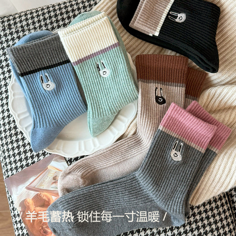 女襪|美拉德羊毛襪子女秋冬季加絨加厚中筒襪卡通刺繡保暖親膚睡眠襪「MK4215」24.11-1