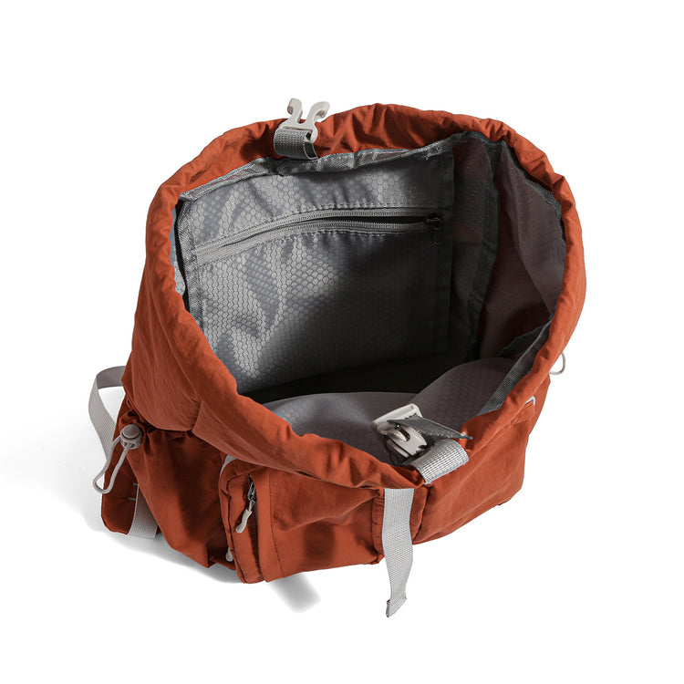 致青春|戶外雙肩包女2025新款休閒旅遊背包時尚日系大容量上課書包「9779-131」25.11-1