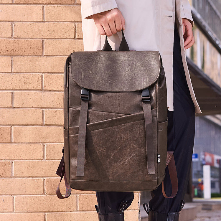 致青春|2025秋冬新款男士休閒雙肩包時尚大容量長短途旅行收納包學生書包「9762-132」25.10-1