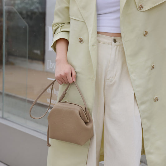 質感真皮|2024年新韓版小眾設計頭層牛皮真皮女包單肩斜背通勤貝殼包包女「6903」24.03-3