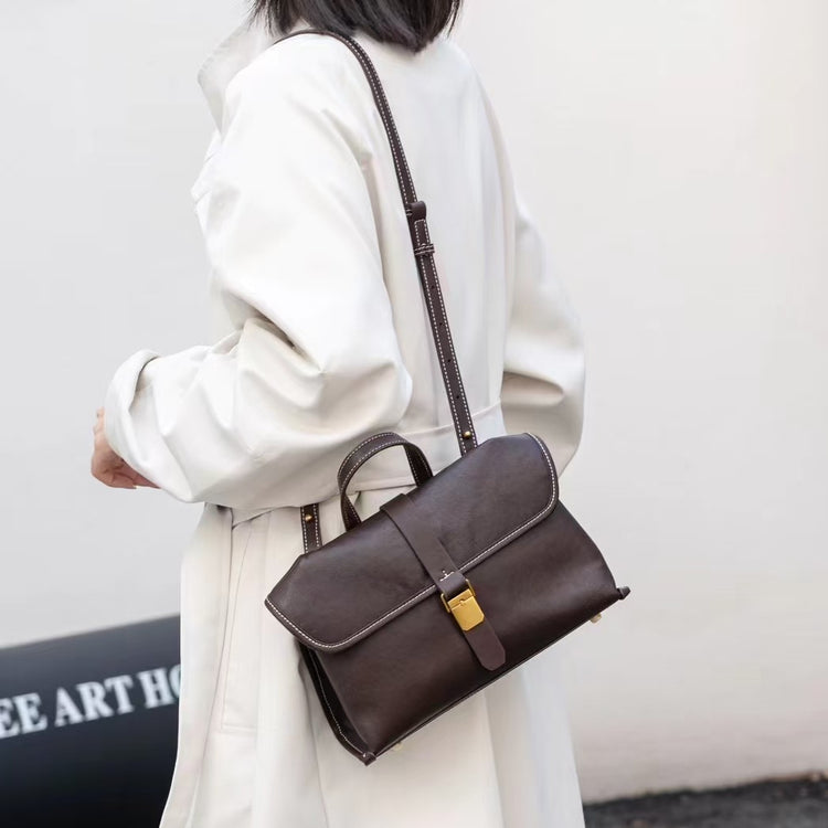 質感真皮|2024新款植鞣頭層牛皮通勤小眾設計隨興郵差包女小挎包單肩斜挎包「6127」24.09-2