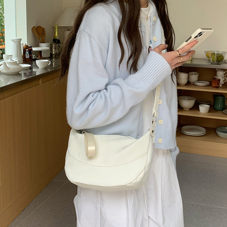 日韓流行 | 大容量餃子包包女2024新款夏季單肩斜背包學生上課通勤粉紅色托特包「9334#」24.04-3
