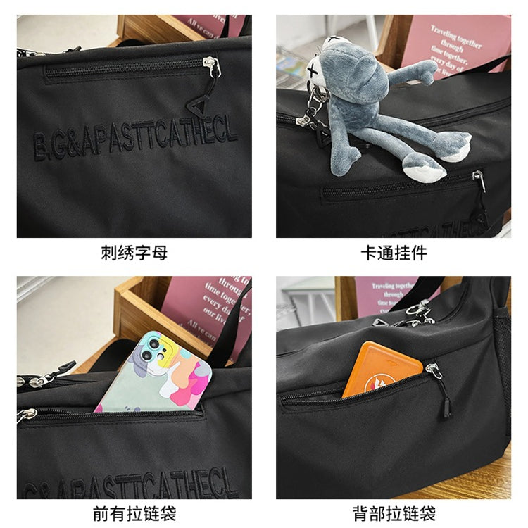 致青春|簡約百搭肩包潮酷少女學生斜背包輕便外出休閒旅行大容量斜背包「229-122」24.12-5