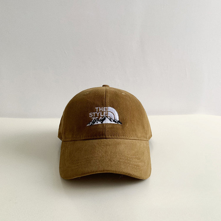 流行帽子|字母刺繡山峰棒球帽韓版顯臉小休閒百搭水洗春秋男女情侶鴨舌帽子「Q9343C」24.10-2