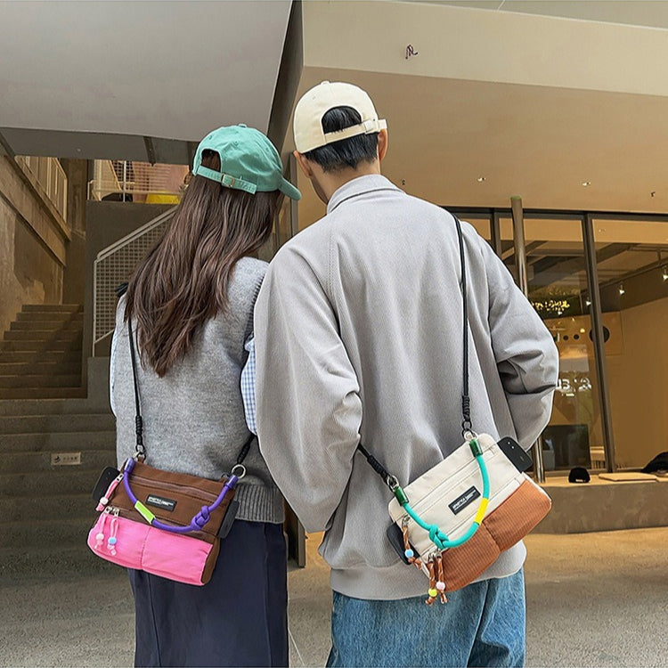 致青春|時尚百搭單肩包輕便潮流時尚斜挎包戶外運動通勤手機零錢包「303-118」25.11-4