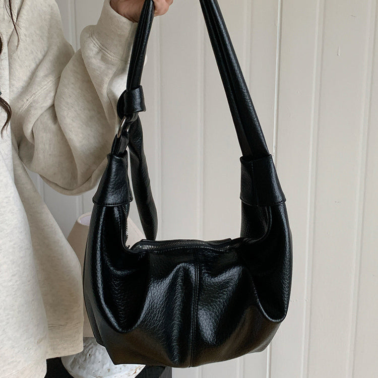 日韓流行|韓系ins大容量復古軟皮褶皺餃子包慵懶風休閒百搭牛角單肩斜挎包「9315#」24.03-3