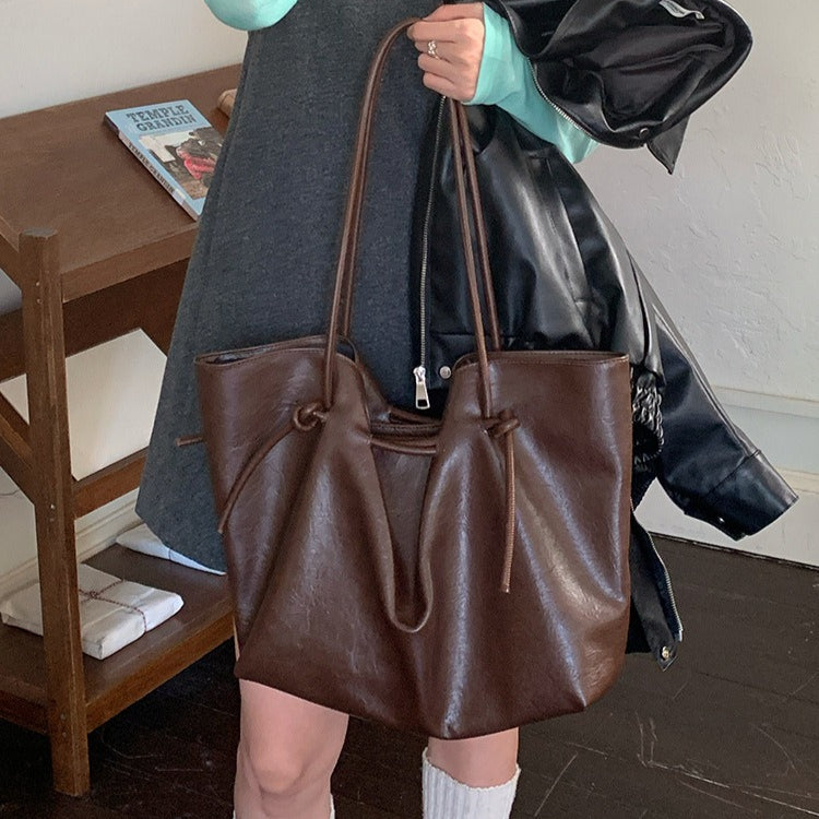 日韓流行|秋冬復古咖色綁帶托特包女士2025簡約大容量通勤單肩包時尚手提包「L9045」25.11-1