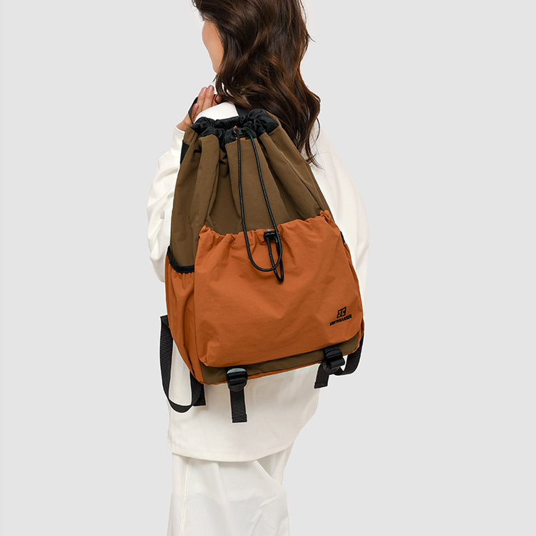 致青春|戶外露營休閒雙肩包輕便運動健身男女背包抽繩設計旅遊登山包「1121-129」25.02-2