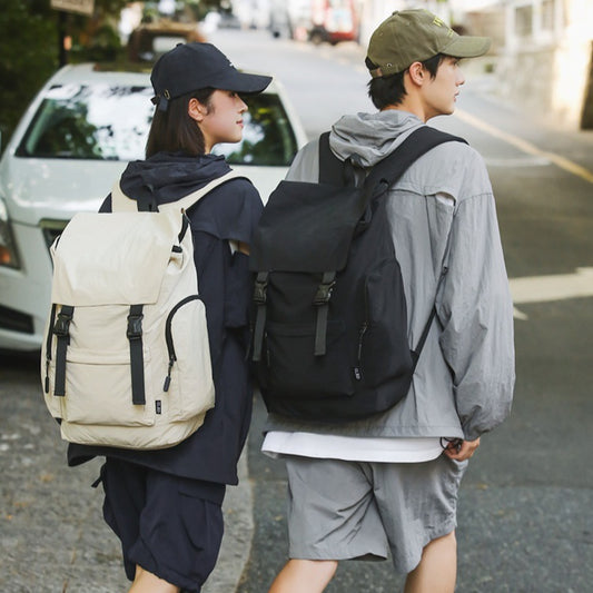 致青春 | 休閒輕量化背包日韓潮流翻蓋雙肩包男女同款書包大容量通勤電腦包「9697-132」24.08-1