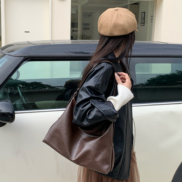 日韓流行｜韓系慵懶風軟皮單肩包女百搭大容量托特包ins時尚復古通勤斜挎包「D9049」25.11-4