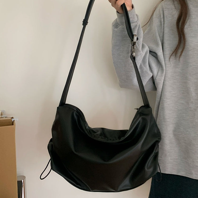 日韓流行｜韓版包包女大容量2025新款褶皺托特包質感休閒通勤寬肩帶斜挎包「M8837」25.10-4