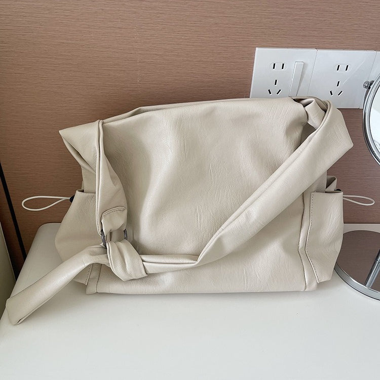 日韓流行｜韓版大容量托特包女2025秋冬打結復古慵懶軟皮質感單肩斜挎包「D9042」25.11-1